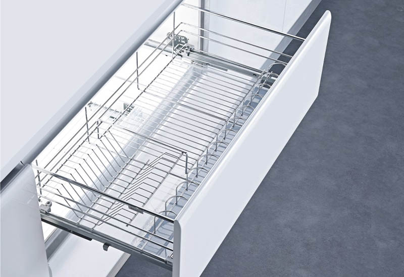 Cestas extraíbles｜ Haz una "resta" para el armario de la cocina, déjalo en blanco como corresponde y utiliza una cesta extraíble para reemplazar el cajón, lo que duplica la practicidad